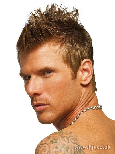 mens short hairstyle