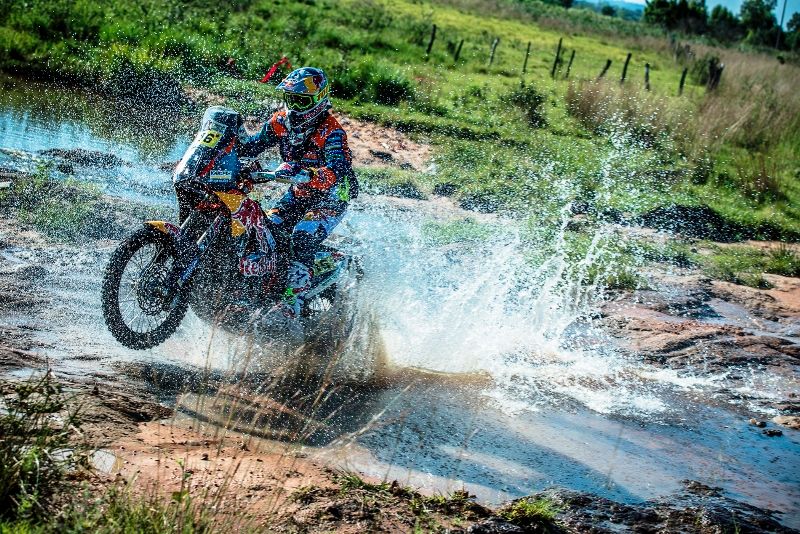 Dakar_2017_01 Al-Attiyah on fire in Stage 1 of Dakar Dakar_2017_02 Al-Attiyah on fire in Stage 1 of Dakar Dakar_2017_03 Al-Attiyah on fire in Stage 1 of Dakar Run Ride Dive Dakar Motorsport Run Ride Dive Dakar Motorsport Run Ride Dive Dakar Motorsport